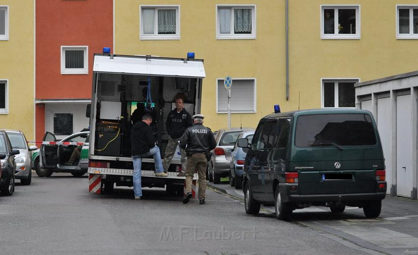 Kofferbombe entschaerft Koeln Graeffstr Subbelratherstr P027.JPG